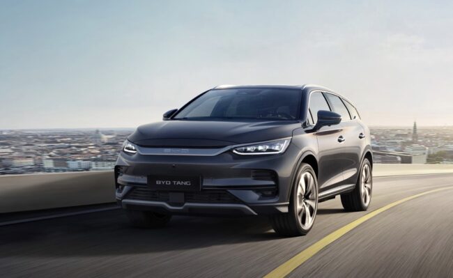 Nuovo Suv 7 Posti BYD TANG 2025