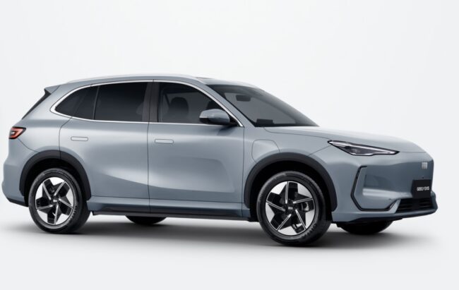 Foto fiancata nuova GEELY EX5 Foto fiancata nuova GEELY EX5
