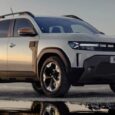 Nuova Dacia Duster Hybrid 4x4 2026