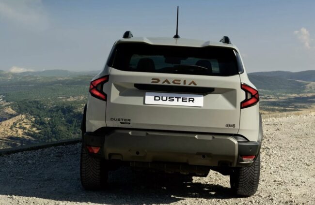 Posteriore nuovo Duster Posteriore nuovo Duster