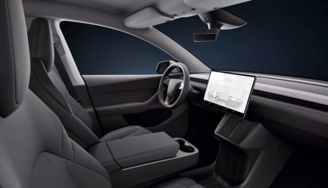 Interni nuova TESLA MODEL Y Standard