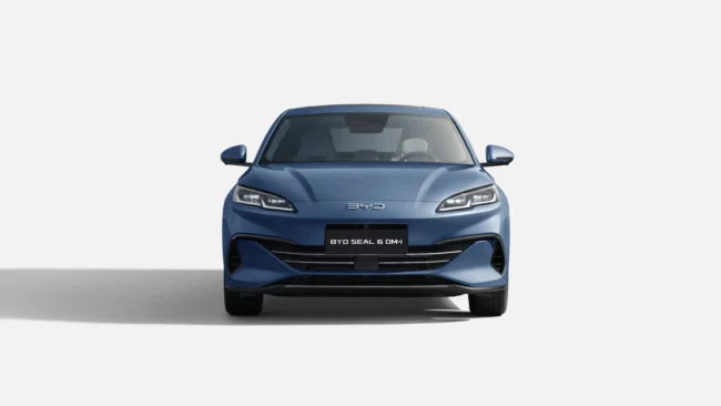 Frontale nuova berlina cinese BYD Frontale nuova berlina cinese BYD