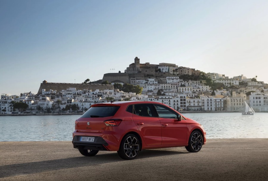 Immagine fiancata nuova Seat Ibiza 2026