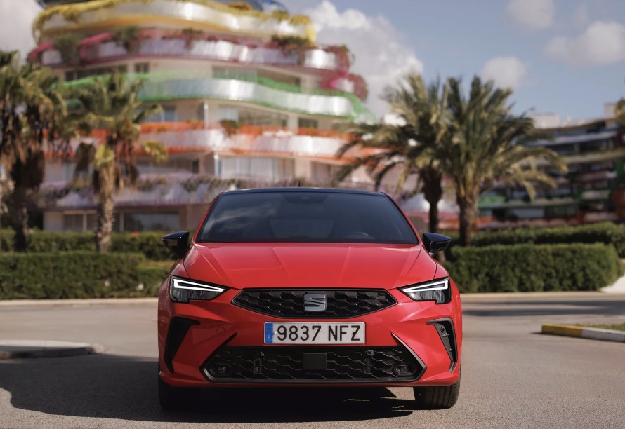 Immagine frontale nuova Seat Ibiza 2026