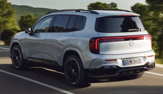 Foto posteriore nuova Mercedes GLB Foto posteriore nuova Mercedes GLB