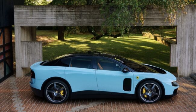 Fiancata nuova Ferrari Luce Elettrica Fiancata nuova Ferrari Luce Elettrica