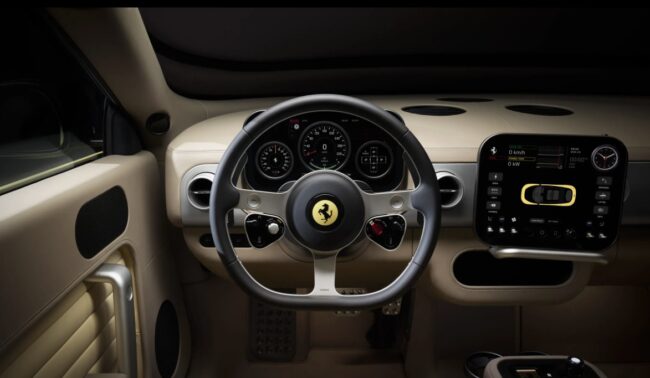 Interni nuova Ferrari LUCE Elettrica Interni nuova Ferrari LUCE Elettrica