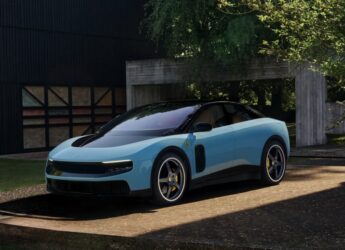 Nuova Ferrari LUCE Dimensioni Foto e Prezzo