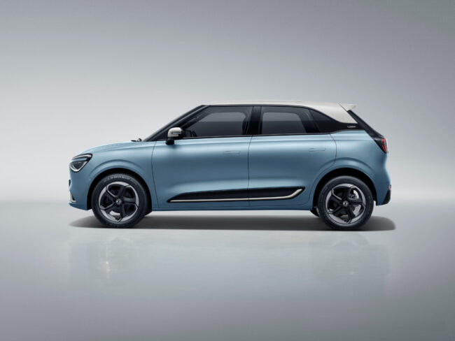 Fiancata nuova auto elettrica cinese Dongfeng Box Fiancata nuova auto elettrica cinese Dongfeng Box