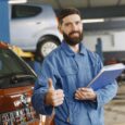 Auto 2026 le regole che cambiano il lavoro nelle officine indipendenti